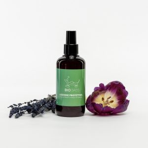 Lozione protettiva a base di Neem e Acqua di Quassia